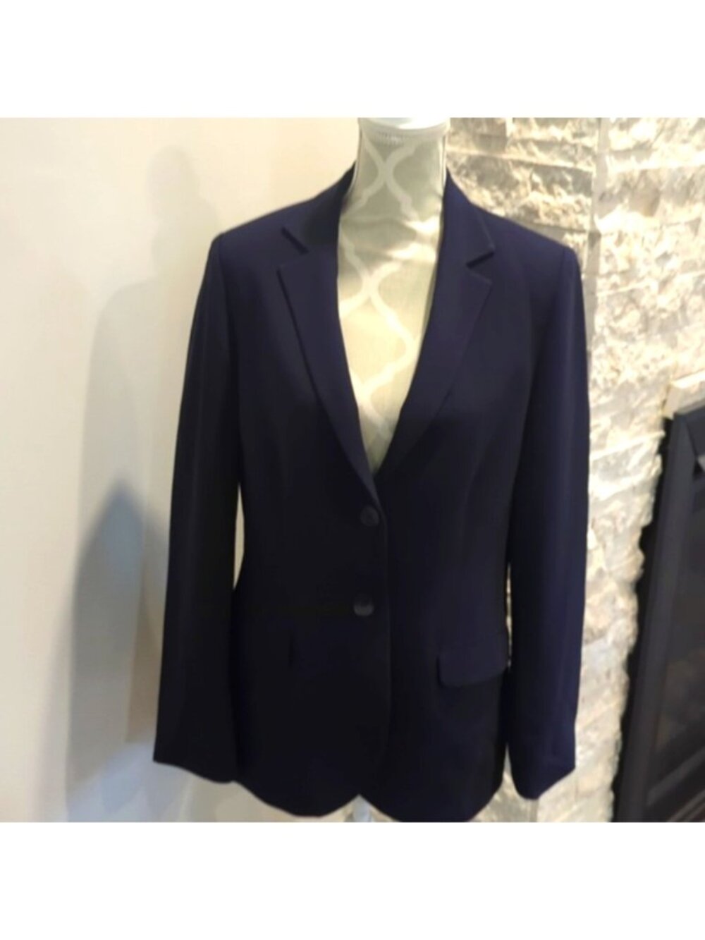 FREDA'S Navy Blue classic blazer
